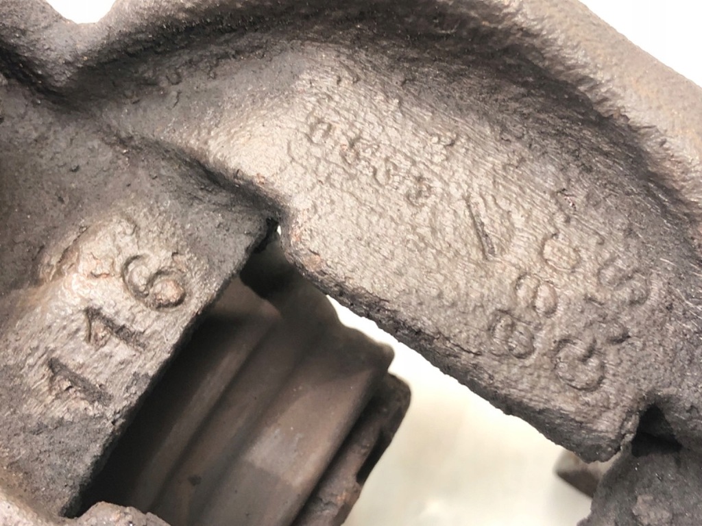 фото №5, Супорт правий задня vw golf vii хетчбек