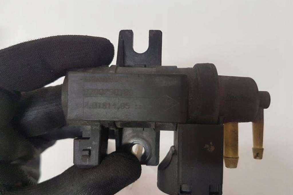 фото №7, Клапан электромагнитный renault grand scénic iii jz0/1_ 8200790180 1.9l