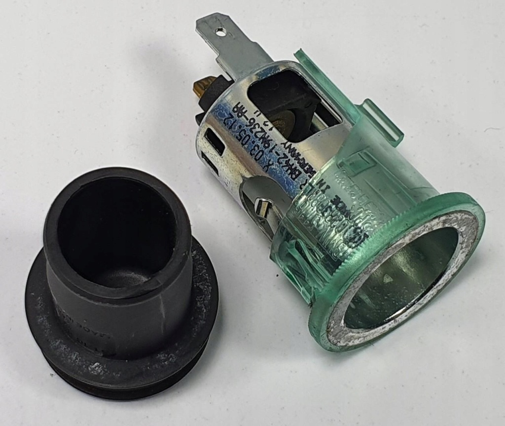 фото №3, Роз'єм прикурювача 12v range rover iii l322 bh42-19n236-aa