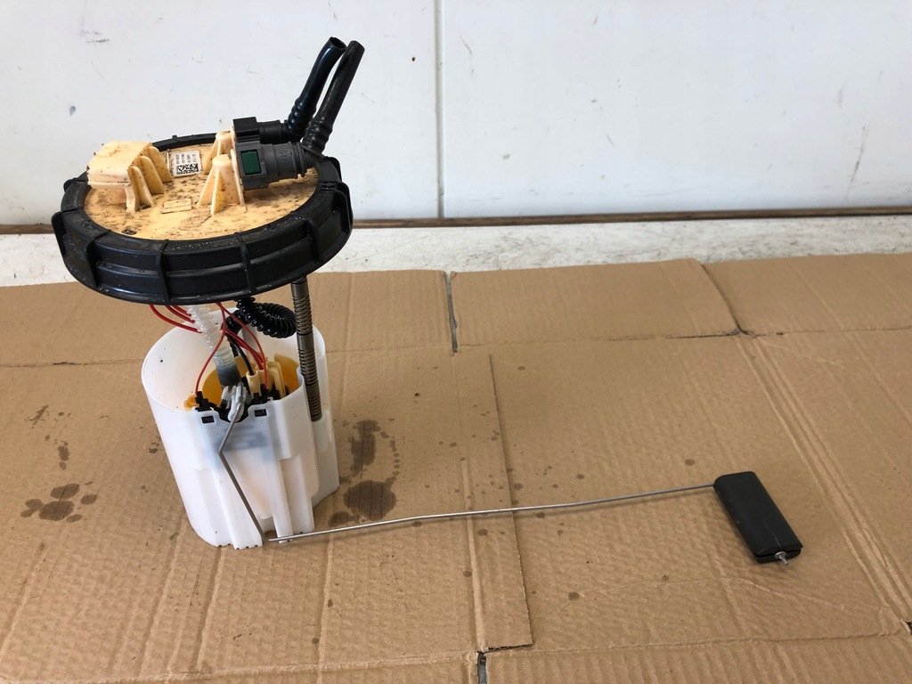 фото №3, Насос топлива renault master iii iv 172026697r