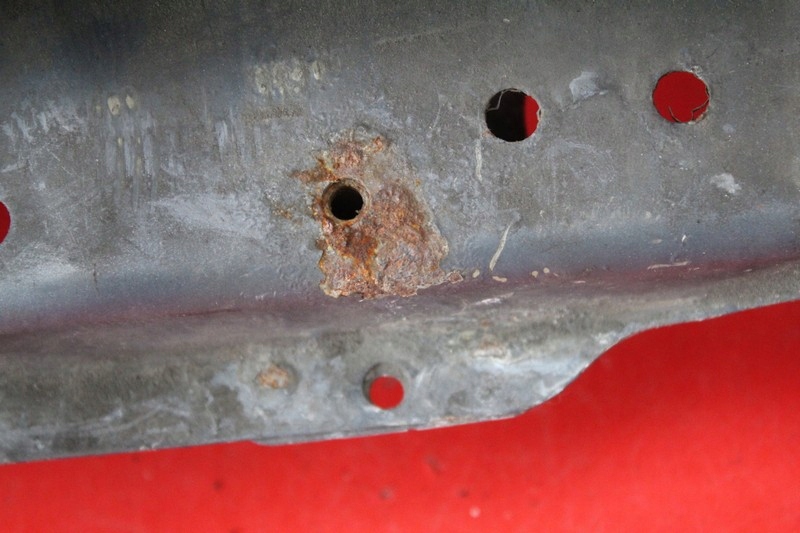 фото №13, Pas передний усилитель верхний nissan note e11 1 i 1.6 16v 05-09