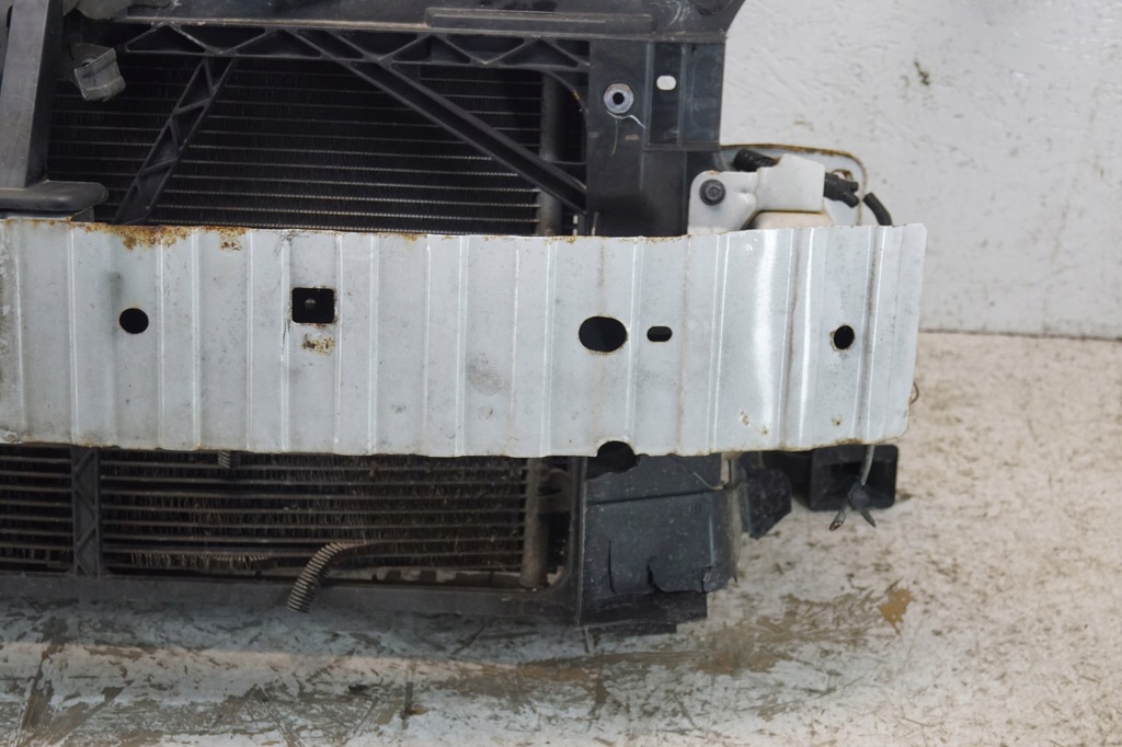 фото №7, Pas передній радіатор mazda 3 i bk 1.6 b