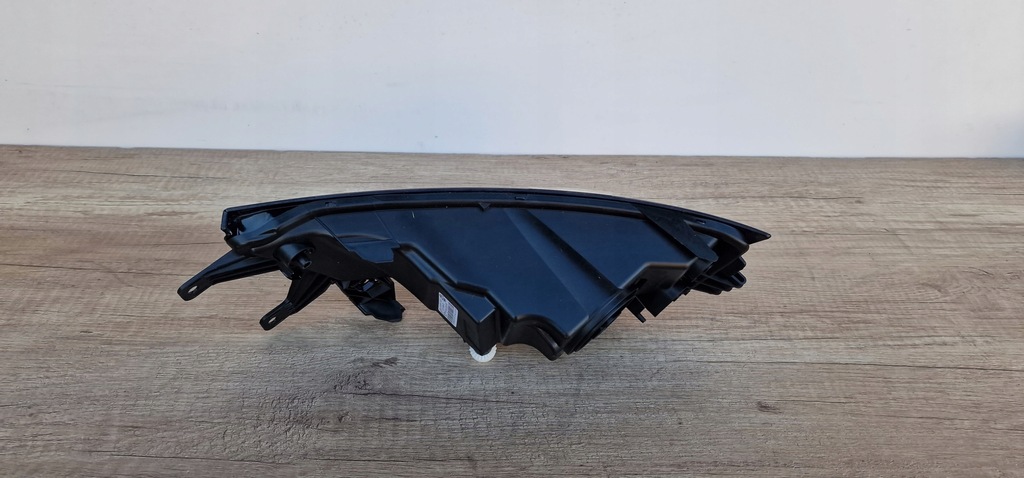 фото №2, Правий протитуманна фара skoda rapid lift 5ja hella оригінал