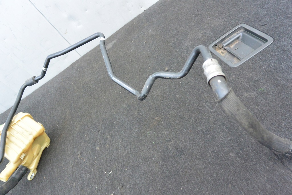 фото №5, Бачок жидкость усилителя audi q7 4l