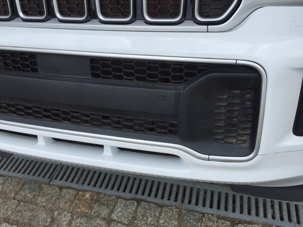 фото №6, Jeep grand cherokee wl 21 22 23 overland бампер перед