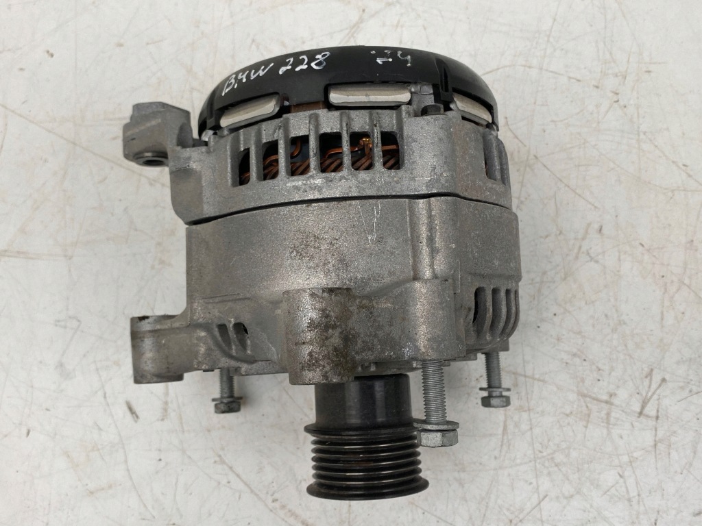 фото №1, Генератор bmw x1 x2 f39 f48 2,0d 8627125