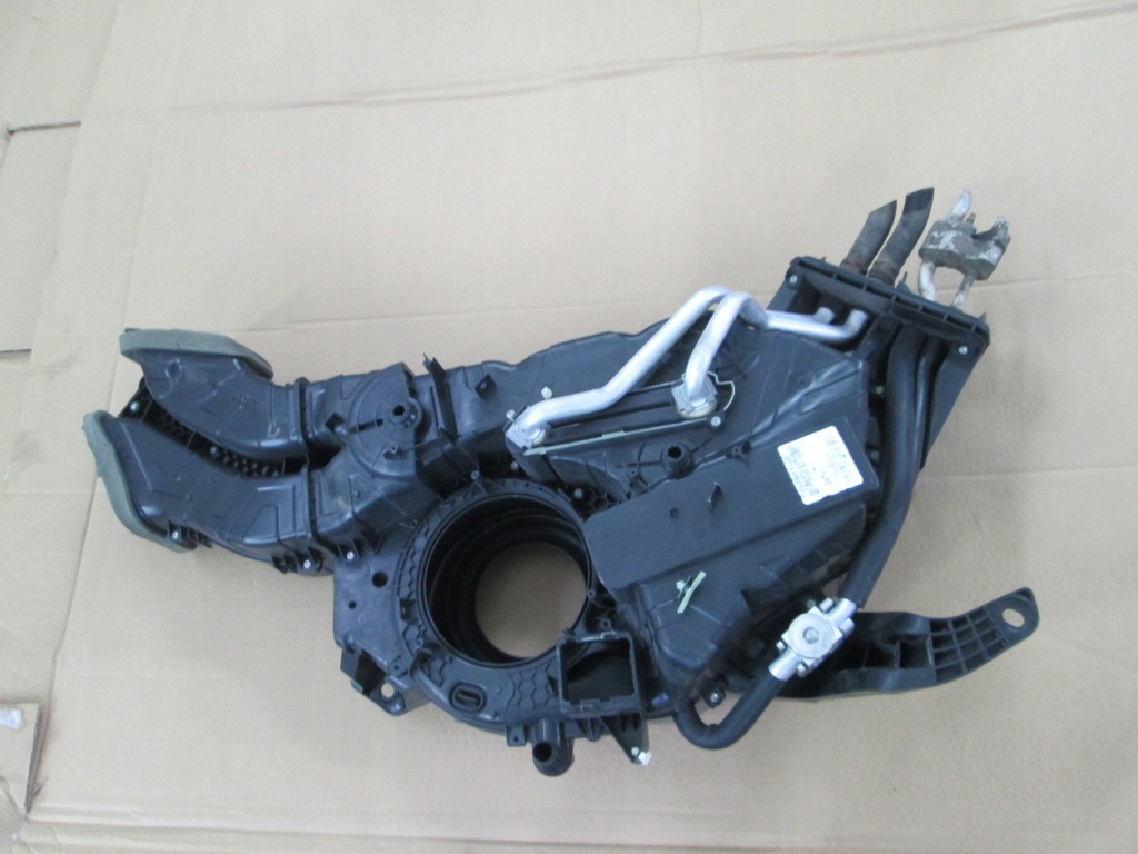 фото №8, Ford flex 08- обігрівач задня w крила задня