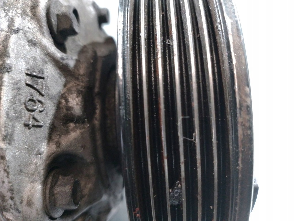 фото №8, Насос, компресор кондиціонера vw crafter 5q0820803m 2.0 tdi