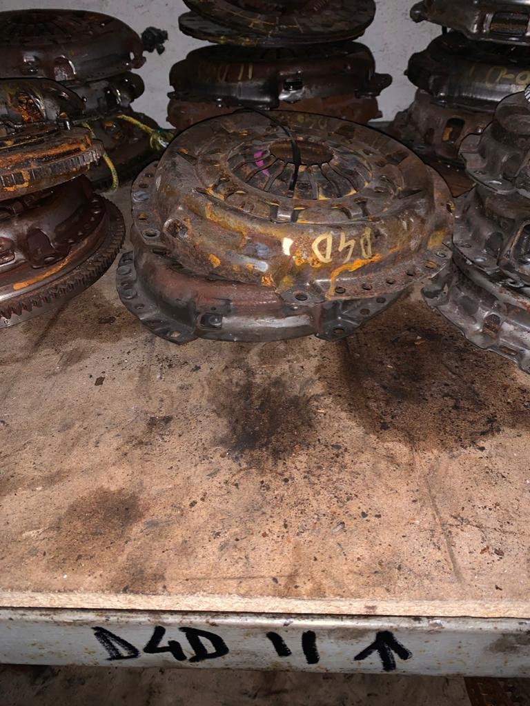 фото №1, Toyota yaris ii 06-09r. d4d диск сцепления+ прижим