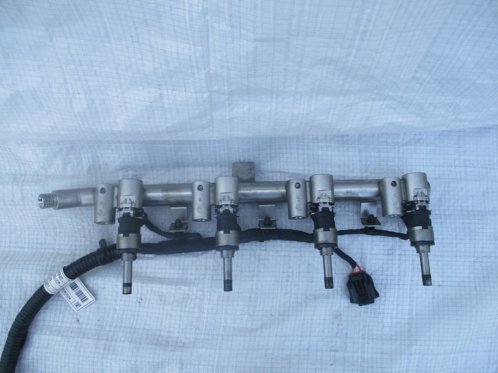 фото №1, Молдинг форсунки 2.0 gdi hyundai sonata kia optima