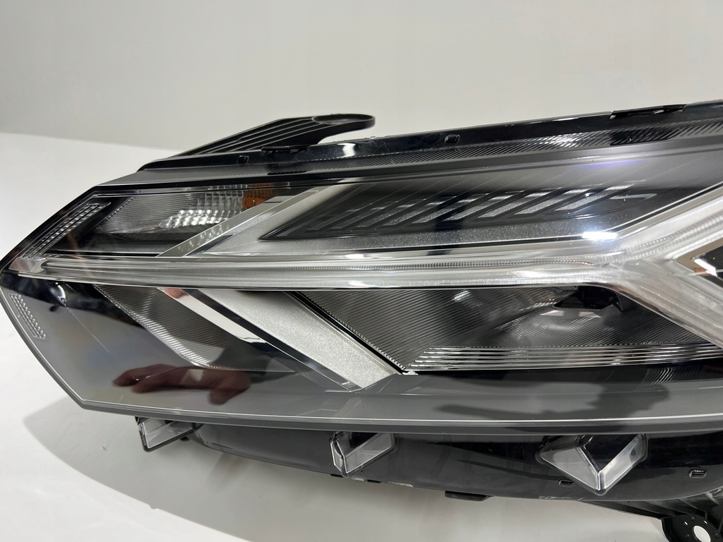 фото №9, Лампа ліва full led dacia sandero iii logan iii