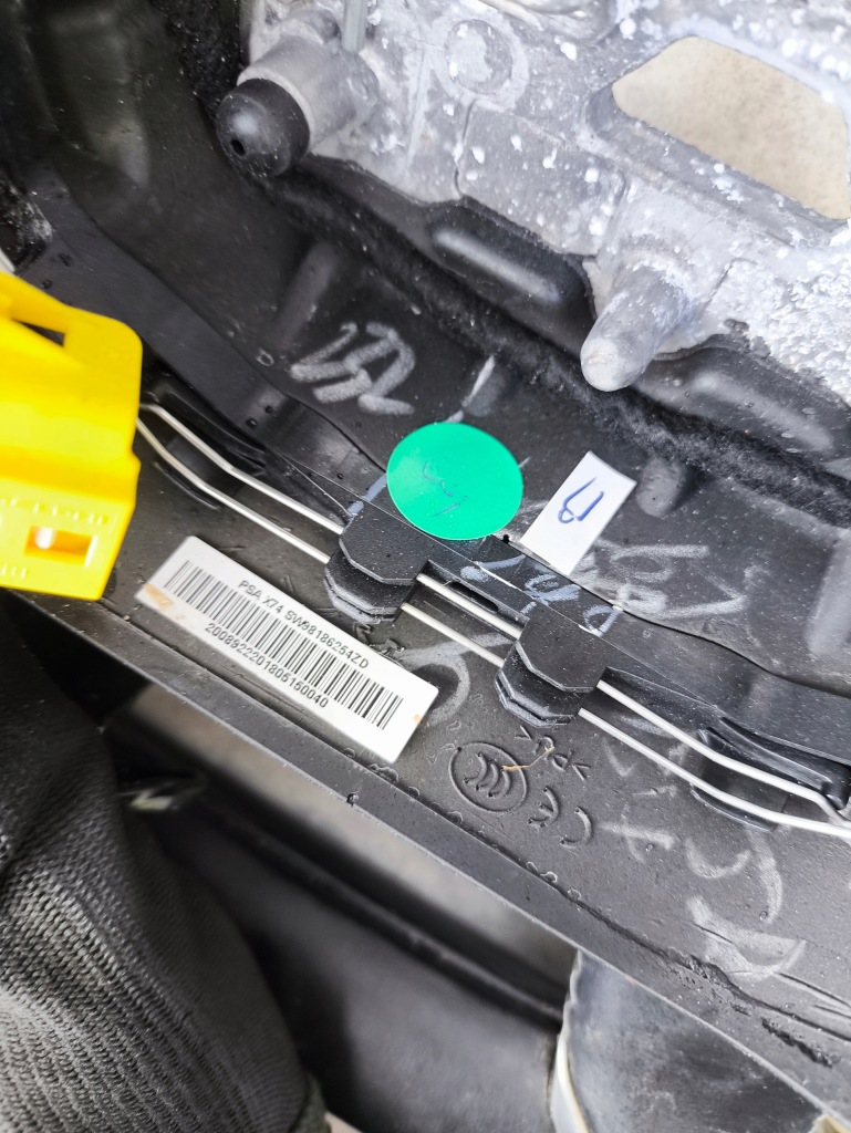 Ds7 citroen 2019 citroen ds7 crossback 2019 воздуховод 9818528577 e Оригинал