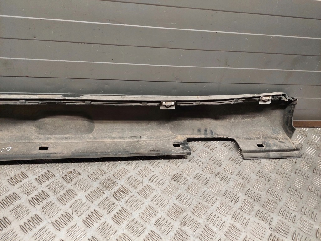 Mercedes-benz gla w156 x156 a1566901810 правая сторона накладка порог в Украине