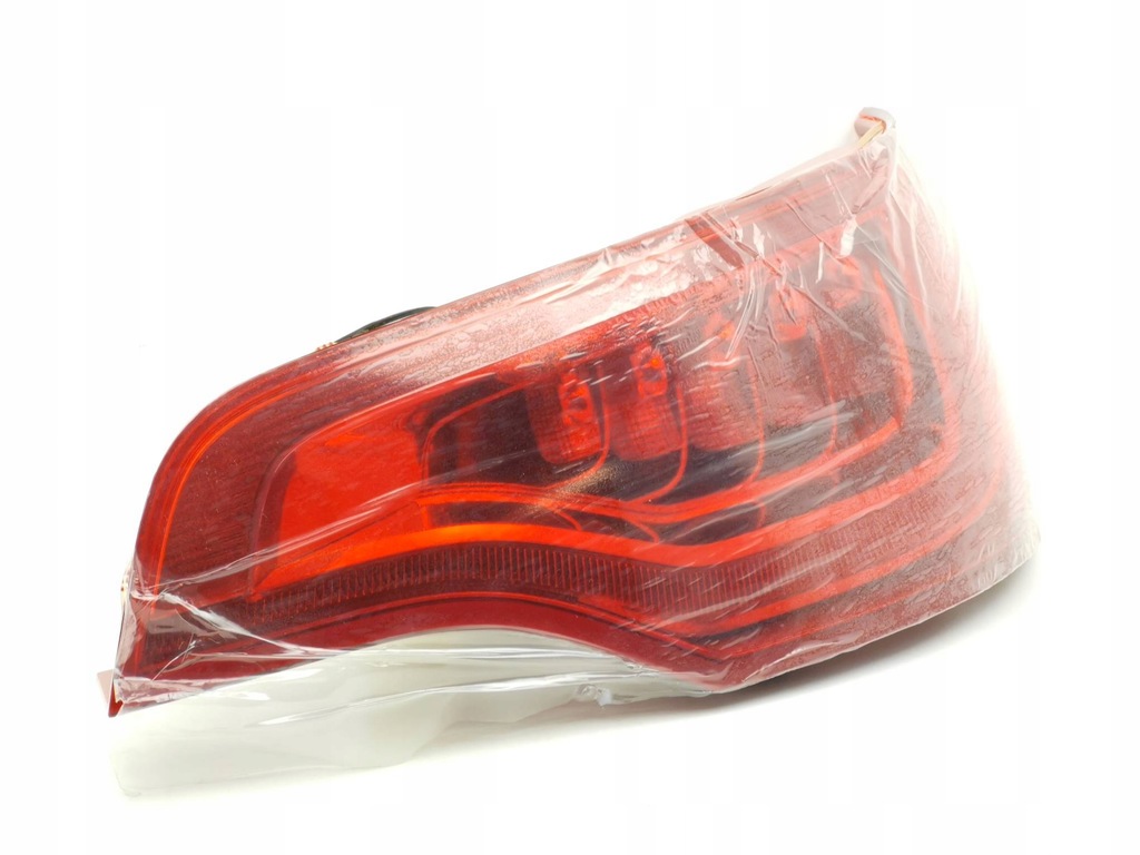 фото №1, Лампа правый задняя задняя audi q7 4l0945094f nowa org
