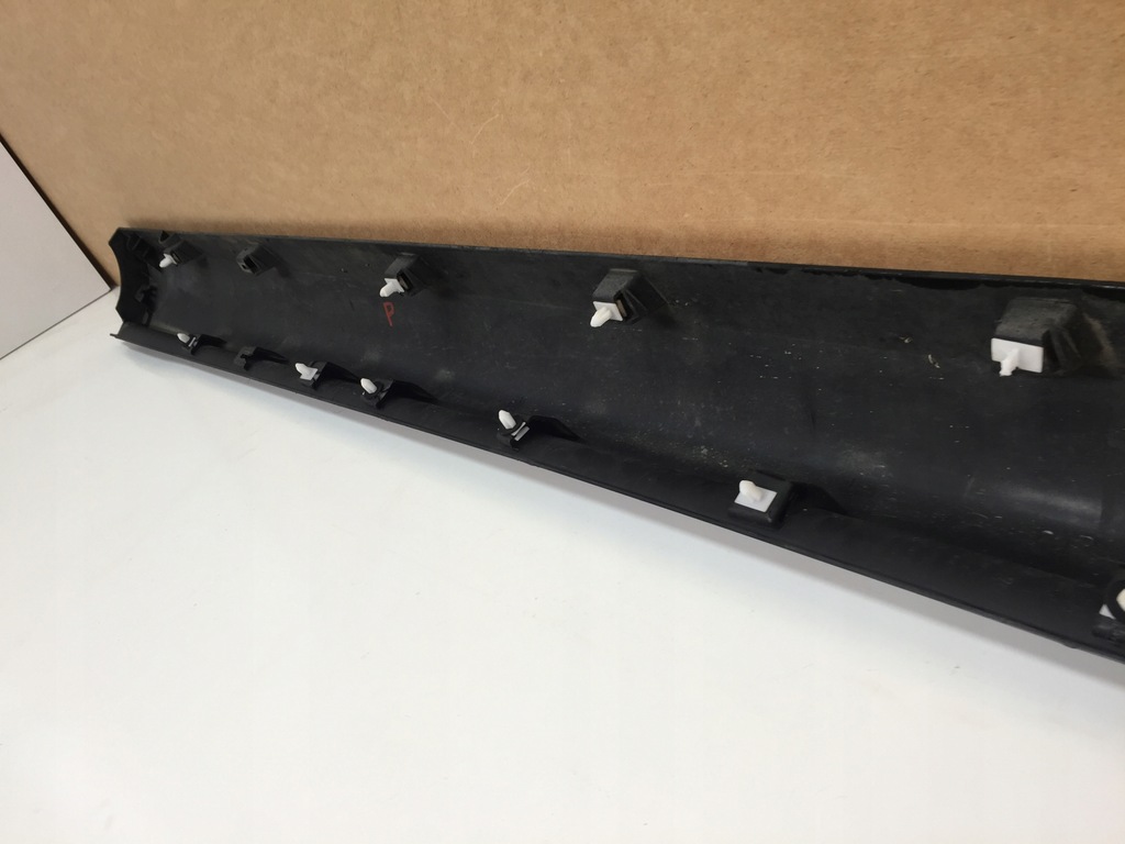 фото №6, Citroen оригинальный номер 13473613 молдинг порог накладка