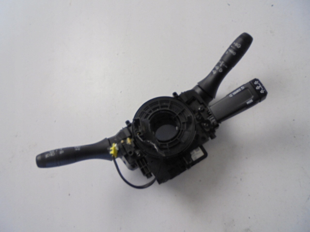 фото №1, Переключатель комбинированный renault clio v 19-