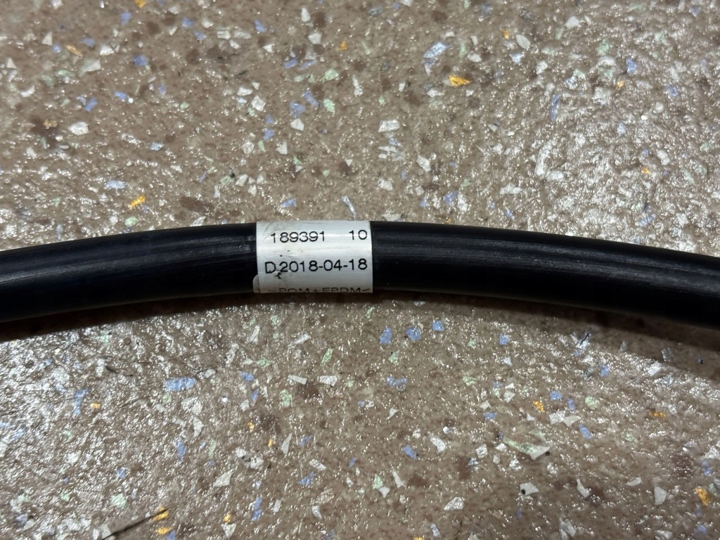 Купити Шланг омивача фари bmw m5 f90 7357350