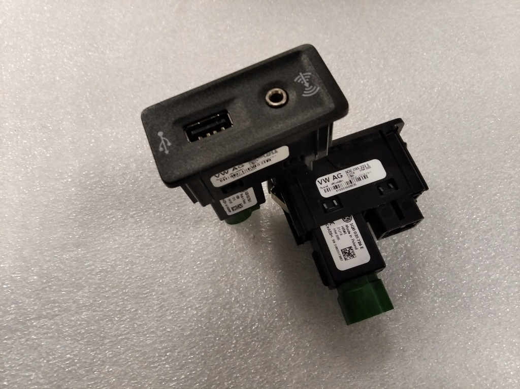 фото №13, Vw crafter ii man tge port usb 5g0035222e
