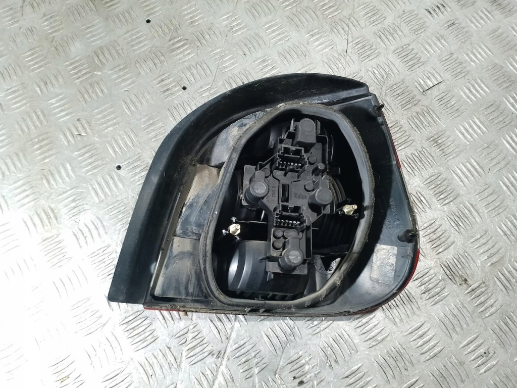 фото №4, Лампа задняя левая renault scenic i lift