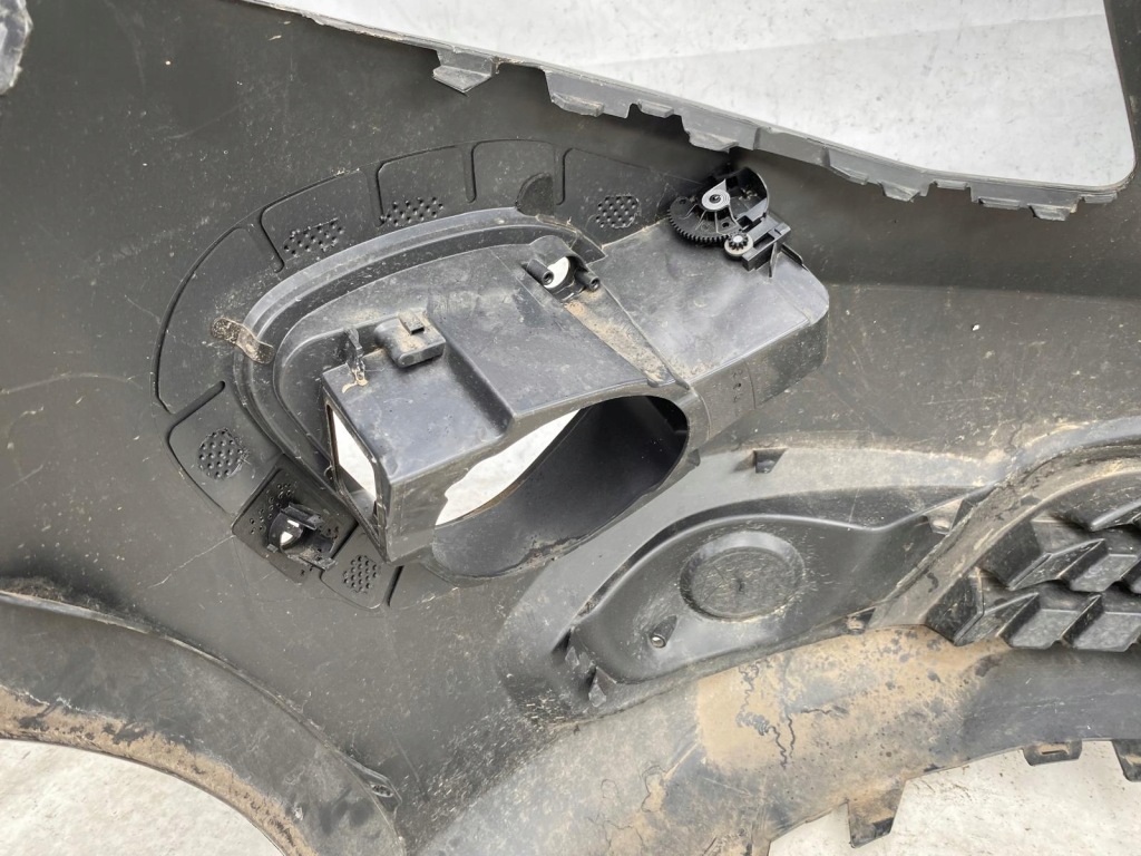 Mercedes evito w447 17-23 бампер перед передній pdc a4478808802 Ціна