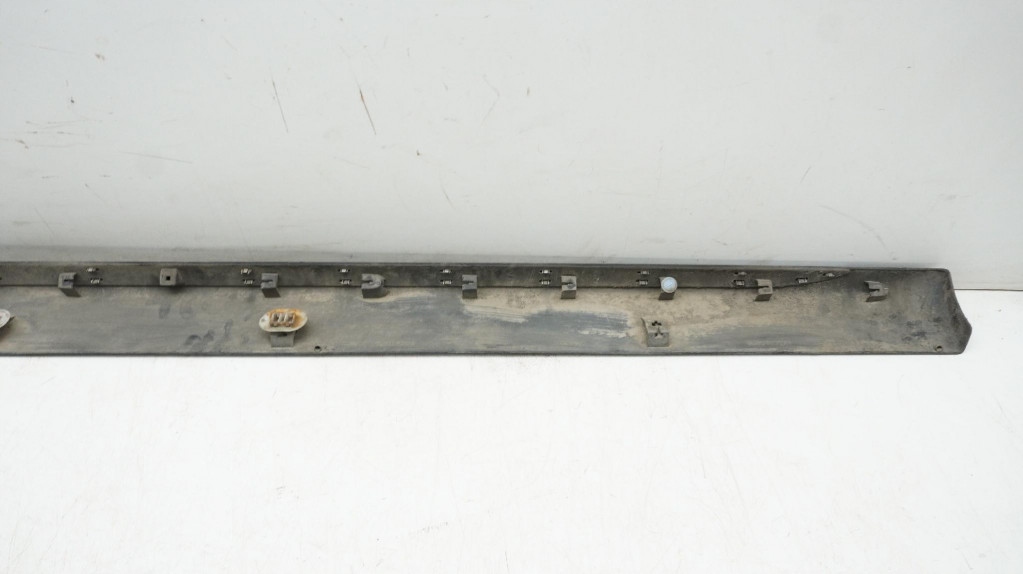 фото №6, Молдинг порог левая peugeot 3008 i 96857831xt