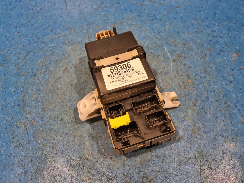 Купить Lexus gs300 ii коробка предохранителей 89226-30030 2jzge