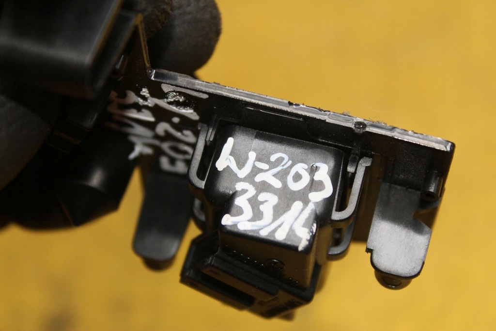 фото №9, Датчик дощу zmierchu mercedes w203 2038200611