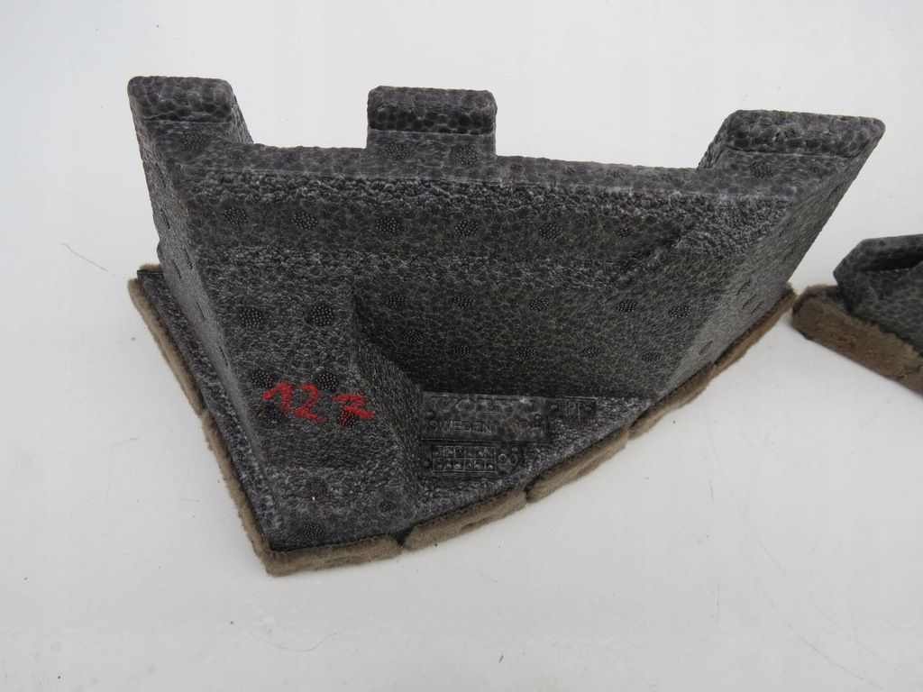 фото №12, Піна вкладиш багажника ліва права volvo xc90