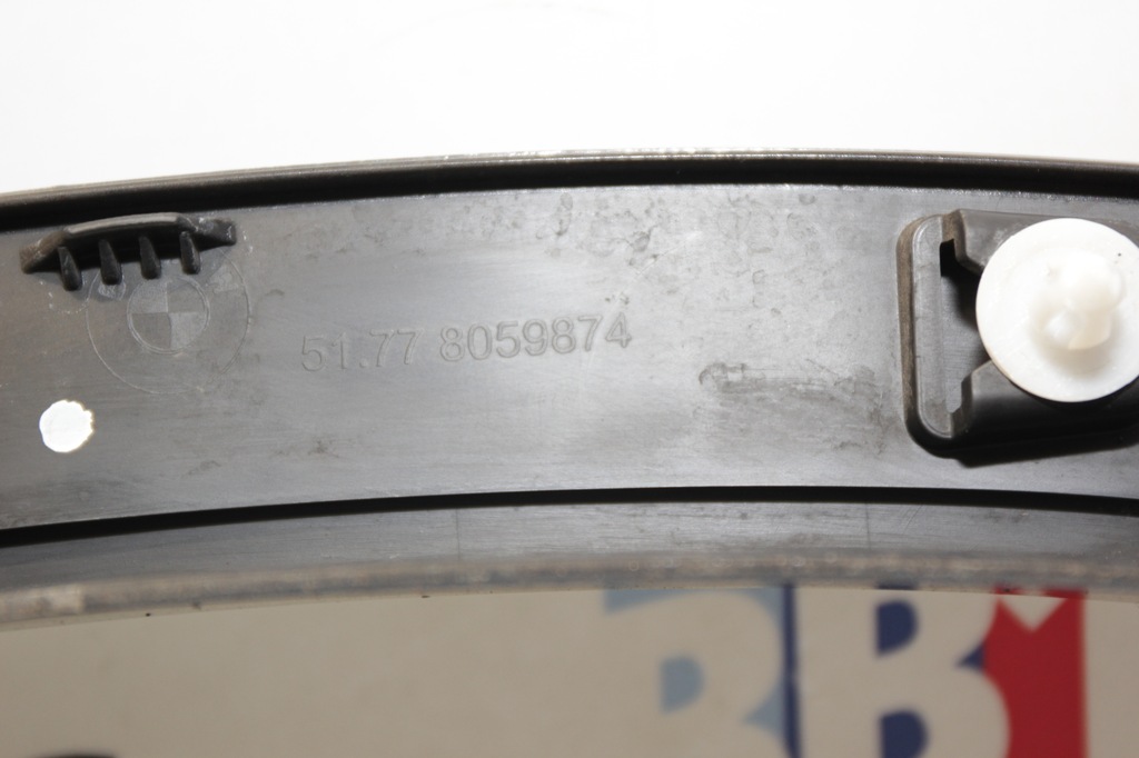 фото №9, Bmw оригинальный номер 8059874 набор молдинг крыла