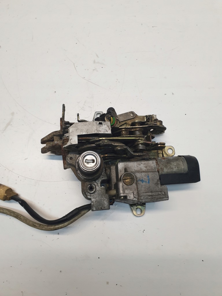 фото №3, Замок двері mercedes w124