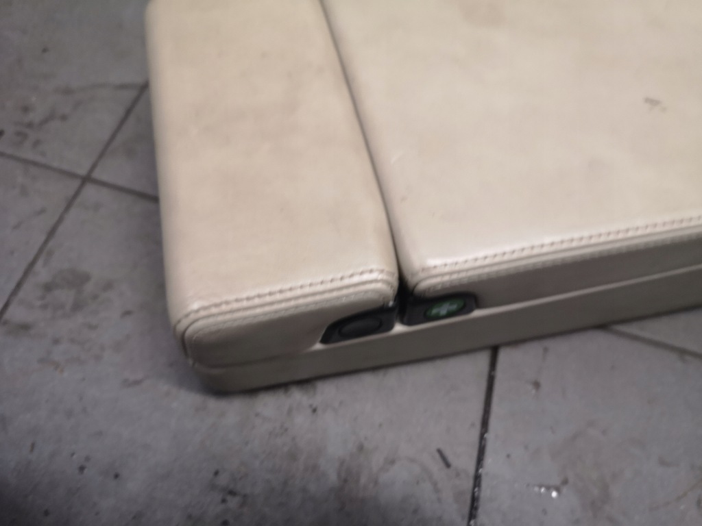 фото №6, Підлокітник сидіння задня audi a8 d2 кремовий