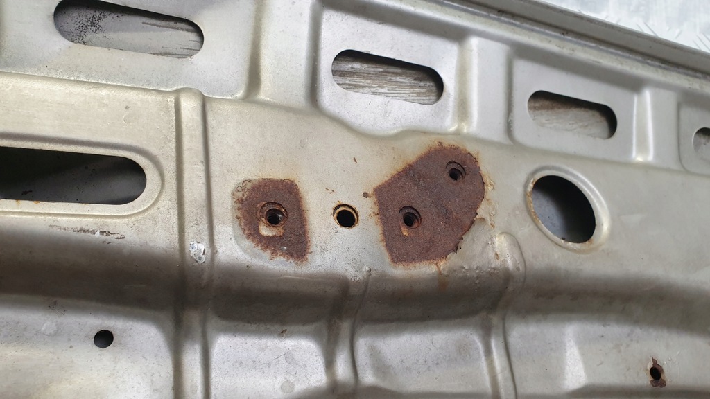 фото №16, Bmw 3 e30 капот крышка двигателя