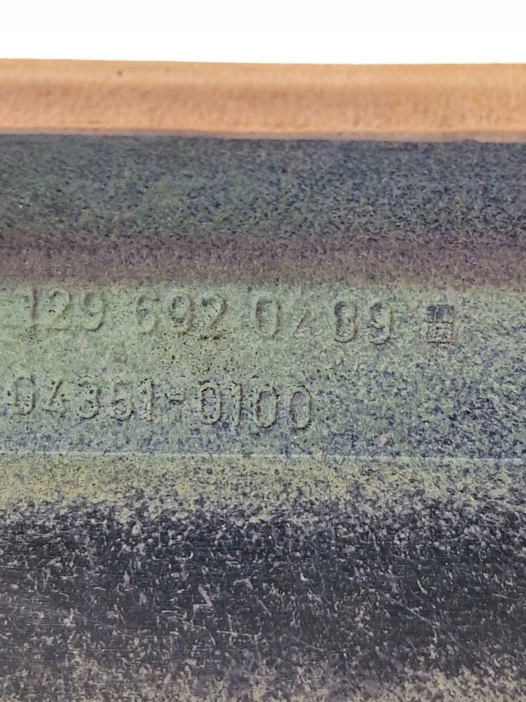 Правая боковая защита стойка mercedes-benz sl r129 a1296920389 31727412 Оригинал