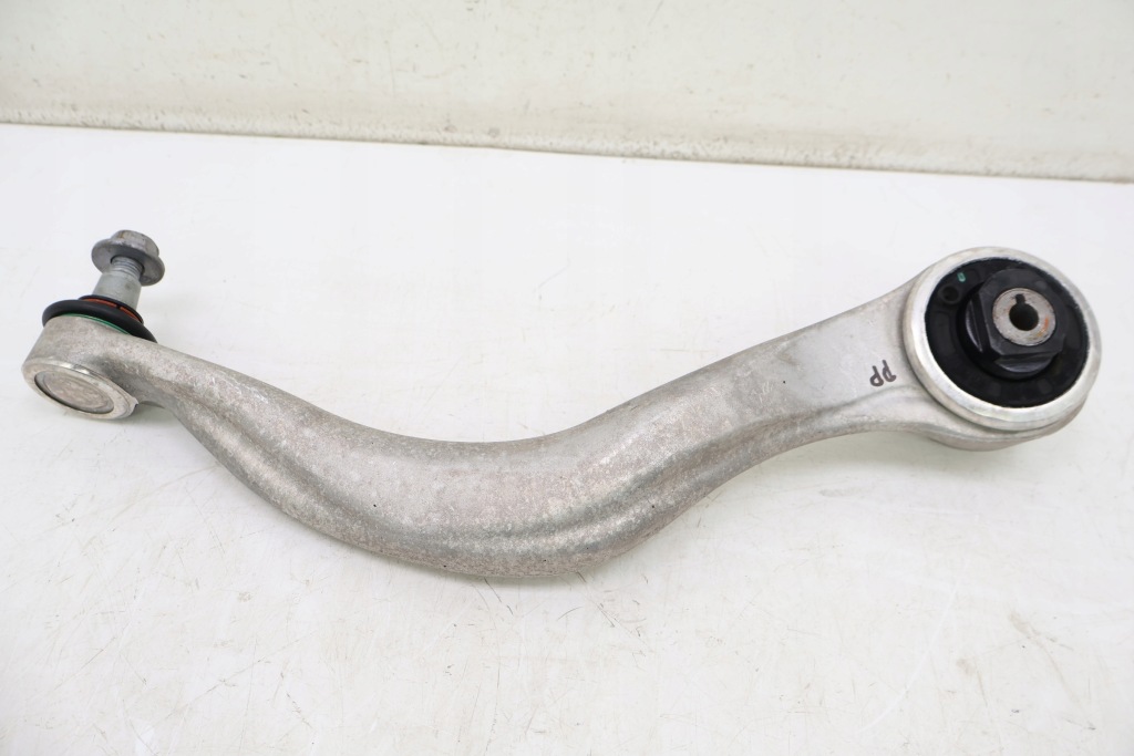 Купить Maserati grecale 2.0 mhev рычаг правый перед k2064-09