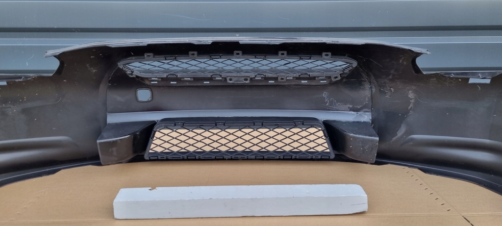 фото №11, Nissan gt-r 2009- бампер перед оригинал g128