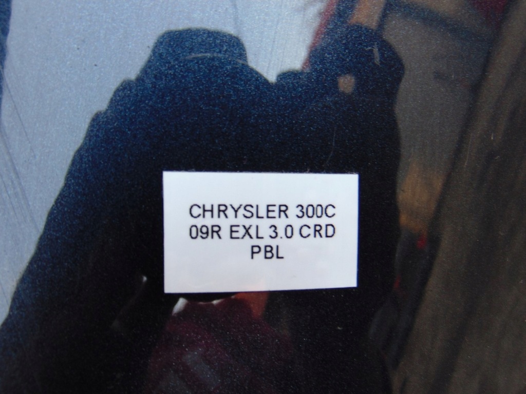 Капот кришка двигуна chrysler 300c 09r pbl Доставка
