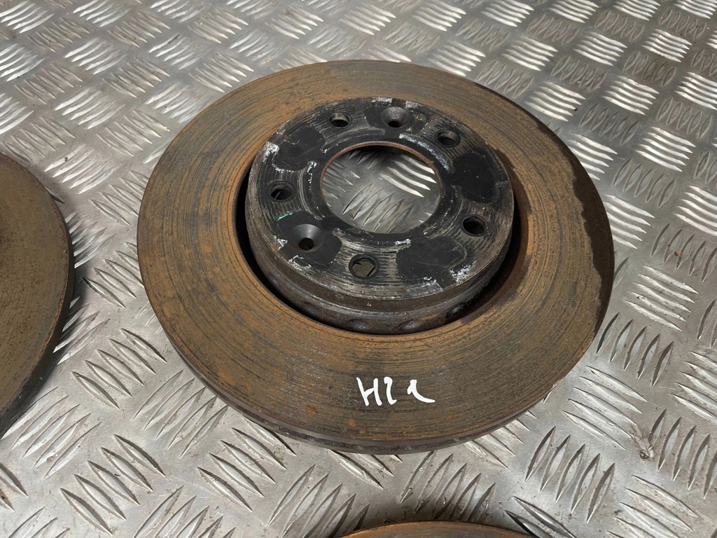 Renault arkana 2023 набор диск i суппортов тормозных Недорого