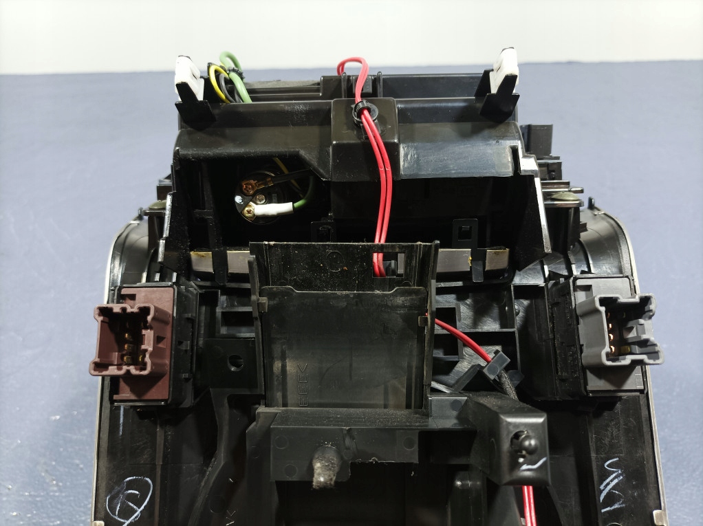 фото №11, Infiniti fx i 03-08 тунель середній бардачок рамка попільничка