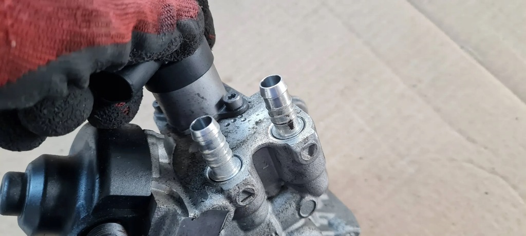 фото №12, A4 b9 8w насос впрыскная 2.0 tdi 04l130755e a5 8w q5 vw audi