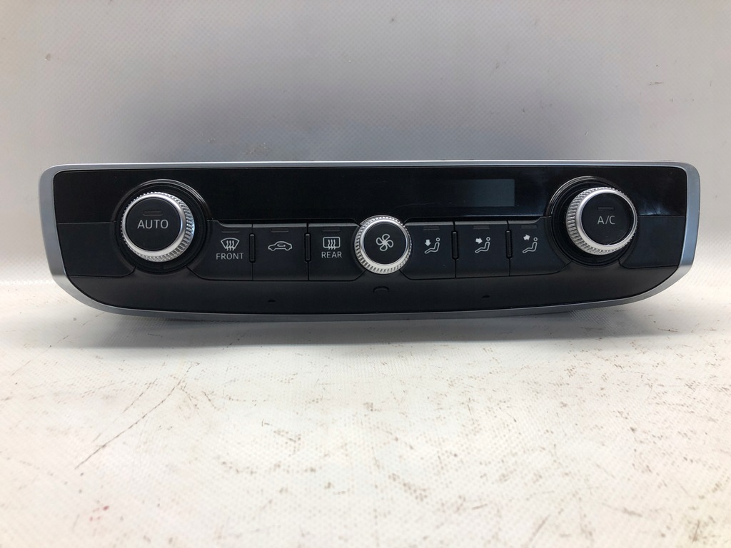 фото №1, Панель обдув кондиціонера a3 8v 8v0820043