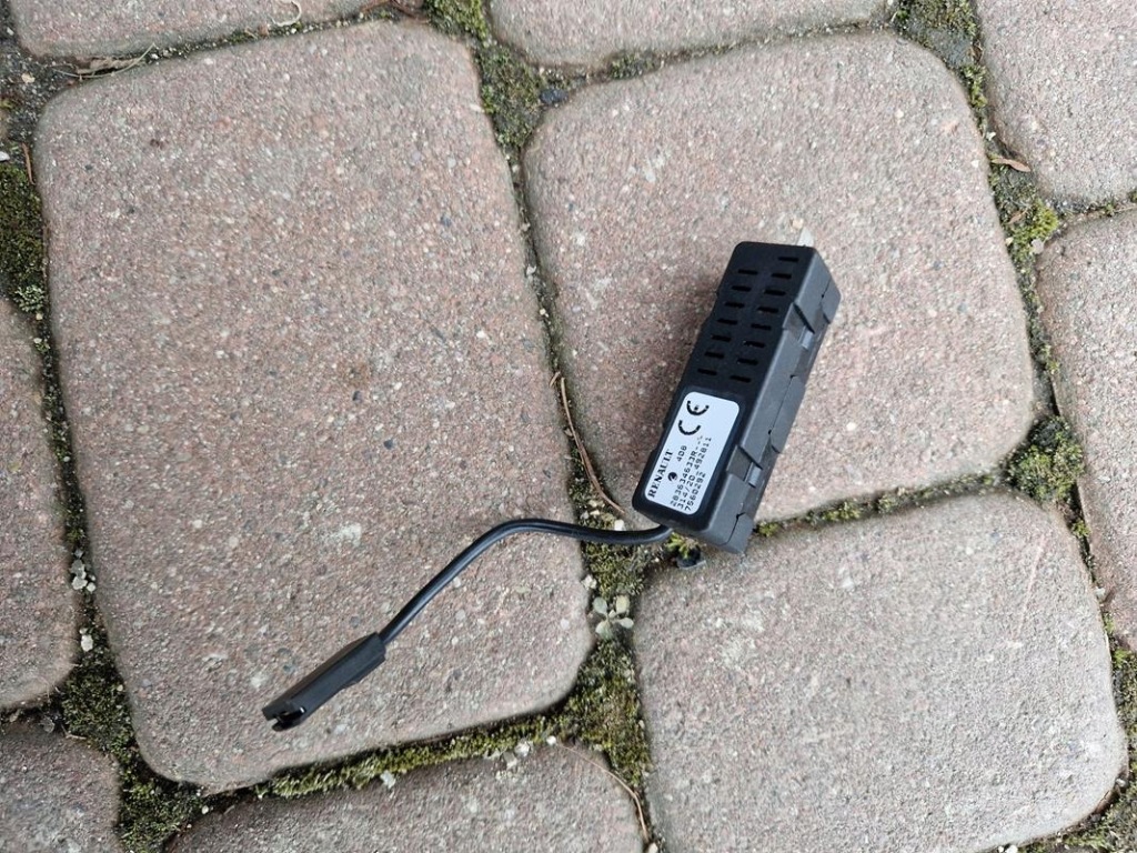 фото №1, Модуль крышки усилитель антенный renault captur ii 2 283634633r