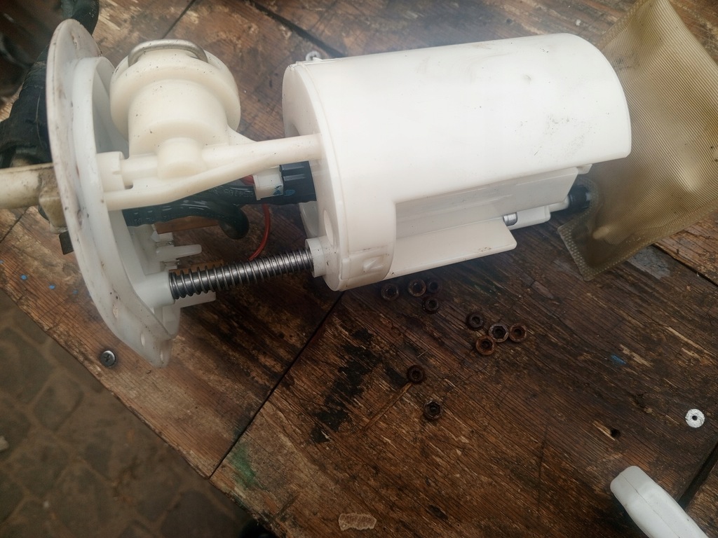 фото №3, Помпа насос топлива albea palio lift