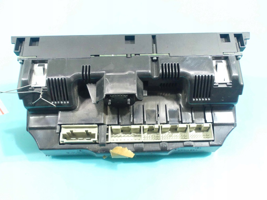 фото №3, Панель обдув audi a6 c6 4f1820043af