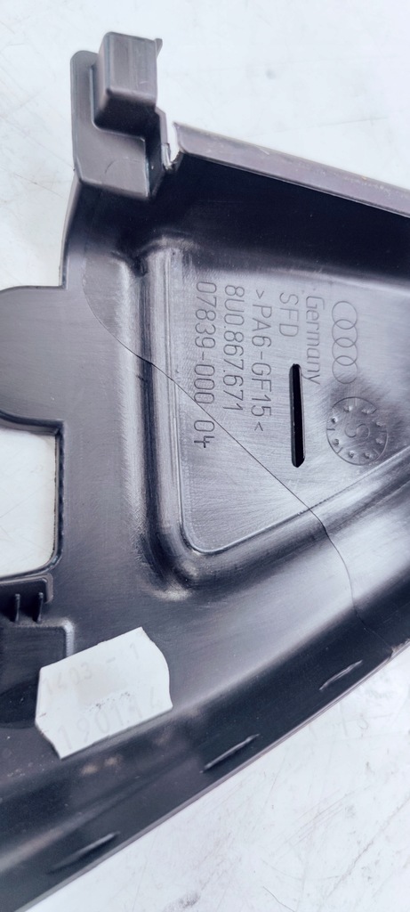 фото №3, Рамка захист двері лівий задня audi q3 8u0867671