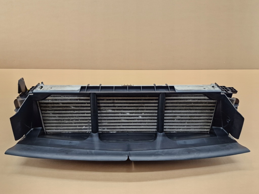 Купить Радиатор воздуха интеркулер mercedes v-klasa vito sprinter w910 910