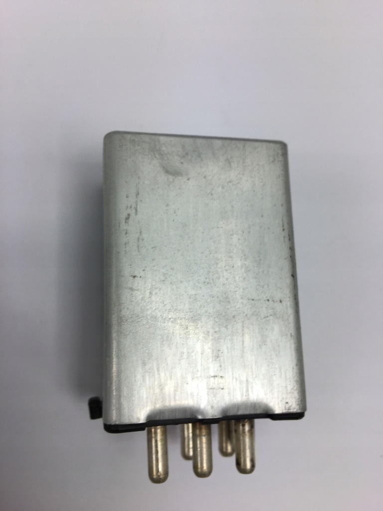 Реле модуль оригінал mercedes w126 1268201210 Недорого