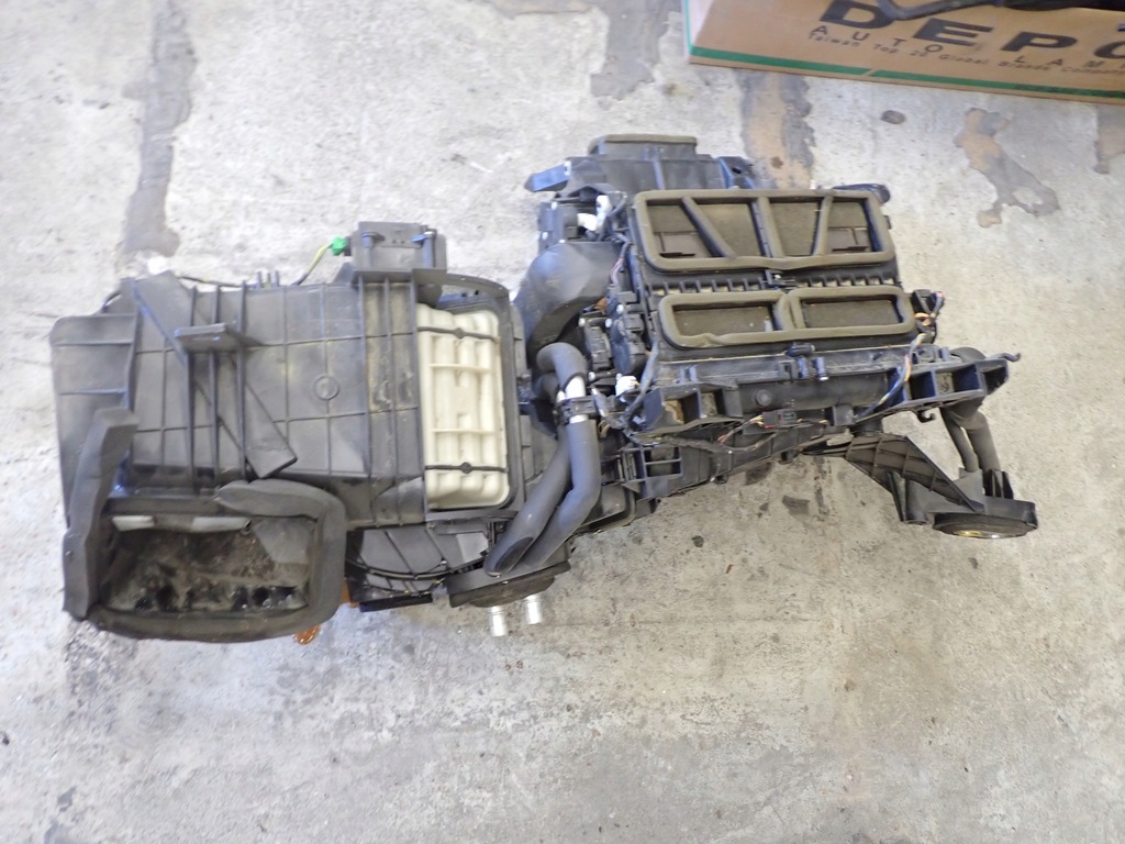 фото №6, Обігрівач jaguar xj x351 euro dw93-19b555-ac