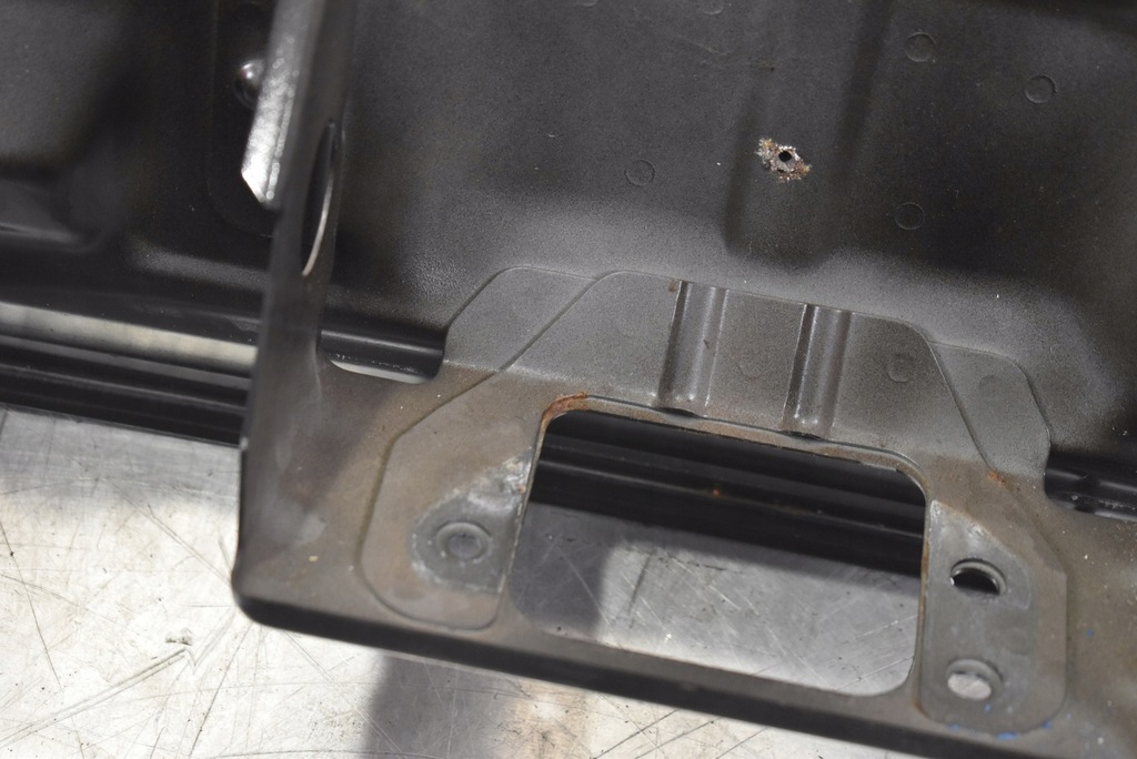 фото №16, Крышка багажника задняя задняя mitsubishi lancer 8 viii hb 10r