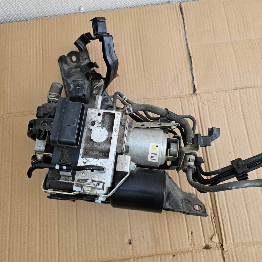 фото №7, Toyota prius ii 2 блок управления насос abs