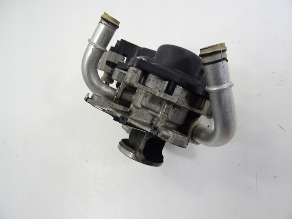 фото №5, Vw t-roc 1.6 tdi клапан egr 04l131501s колодка 2017-